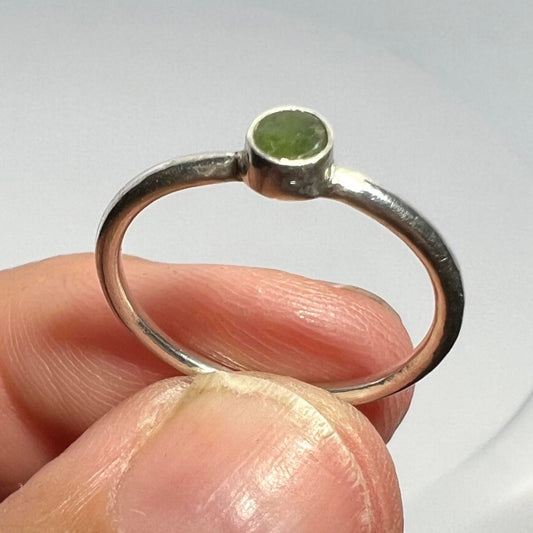 Ring With Circular NZ Jade Gem In Sterling Silver