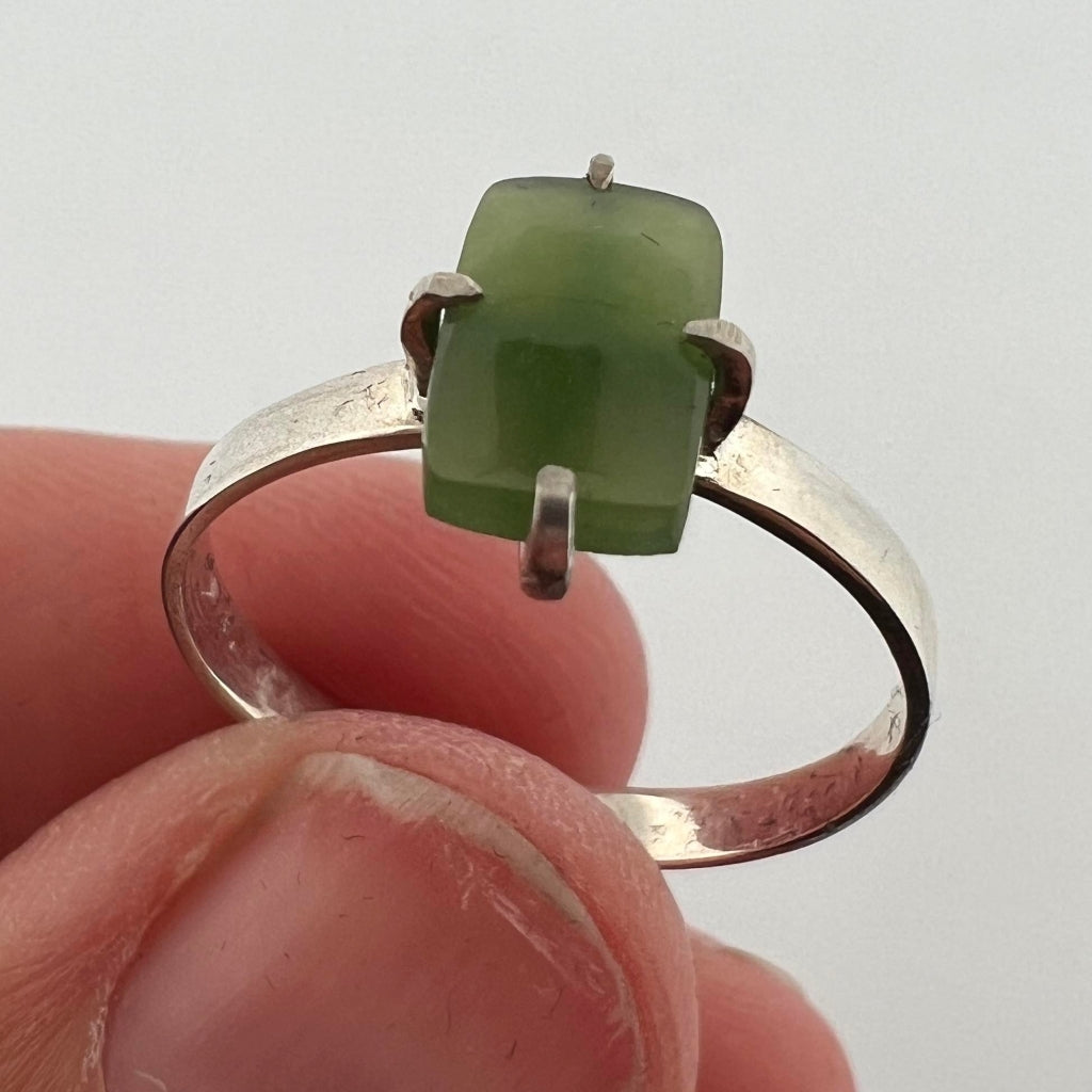 Claw Foot NZ Jade Gem In Sterling Silver