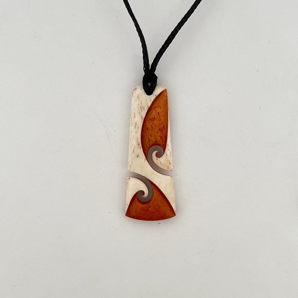 Toki Bone Art With 2 Korus