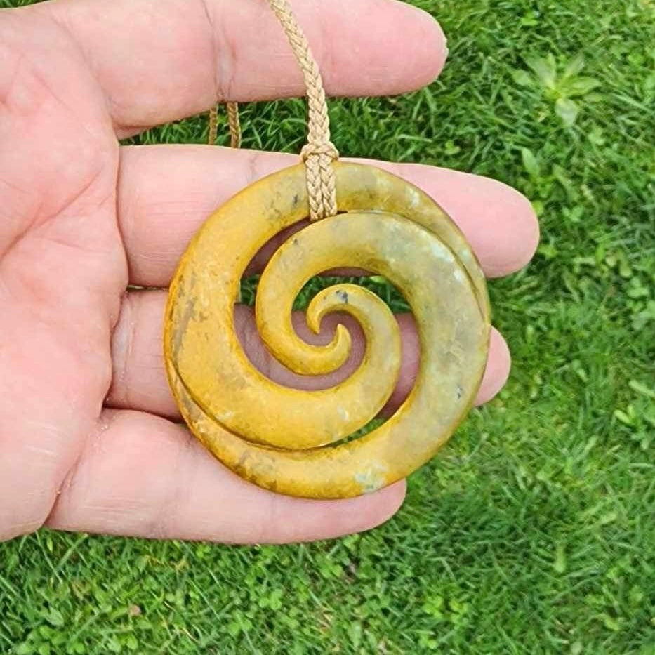 Double Spiral Pendant NZ Flower Jade